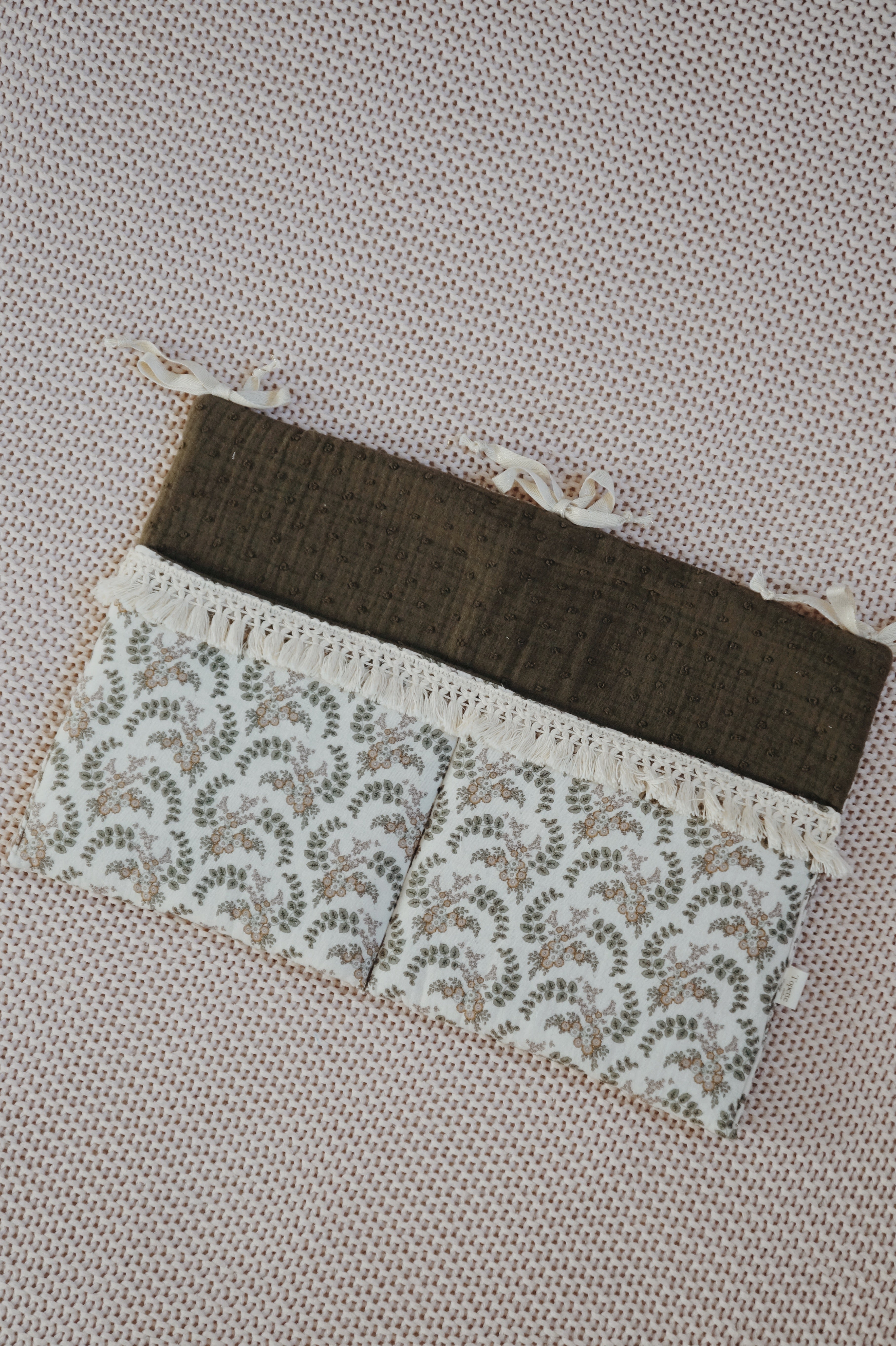 Range-doudou Rétro floral