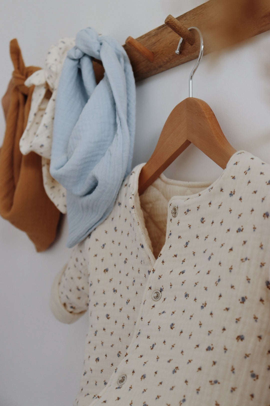 Veste matelassée avec manches enfant Bleuet/Crème