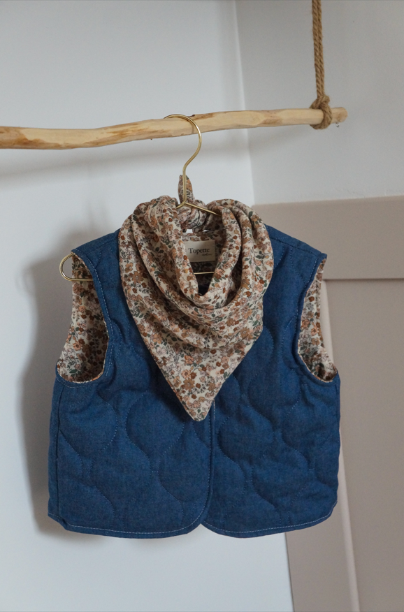 Veste matelassée sans manches Jean/bouquet floral