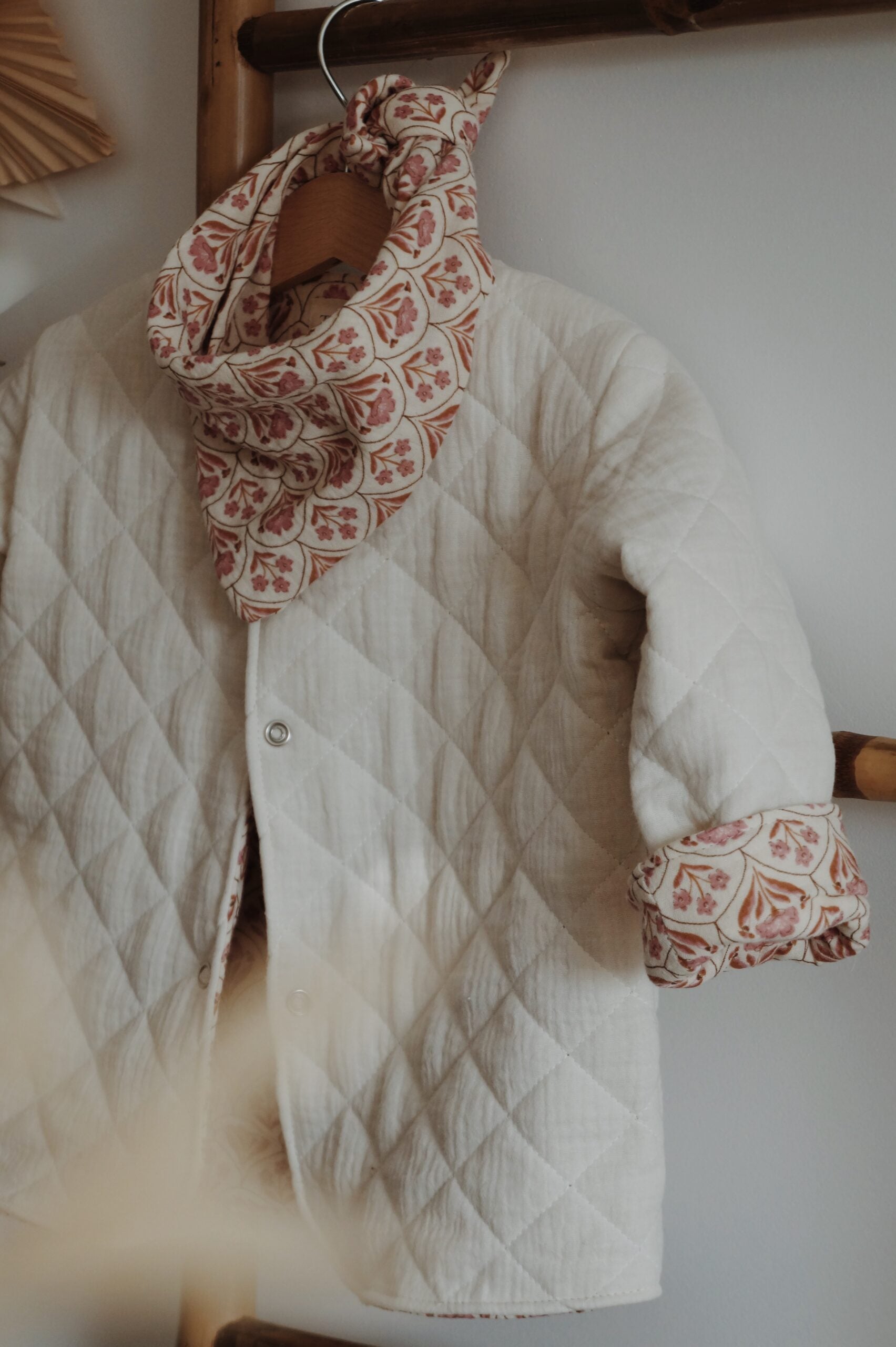 Veste matelassée avec manches enfant Crème/Indira Taille 3 mois